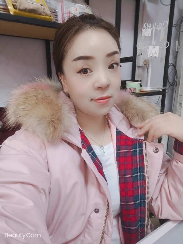 爱雨的第一张照片--厦门相亲服务中心