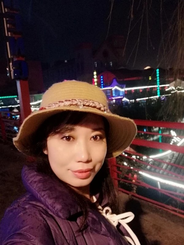 阳光明媚的第一张照片--厦门相亲服务中心