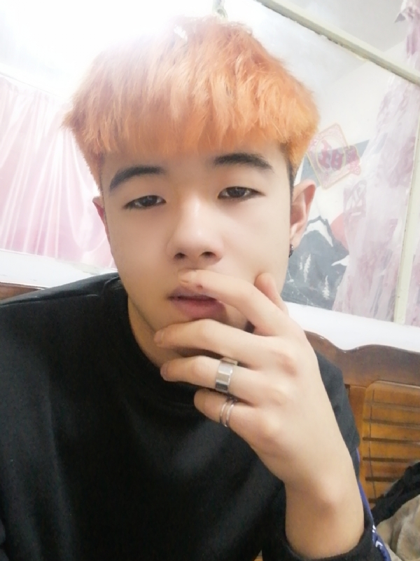 钟宇诗的第一张照片--厦门相亲服务中心
