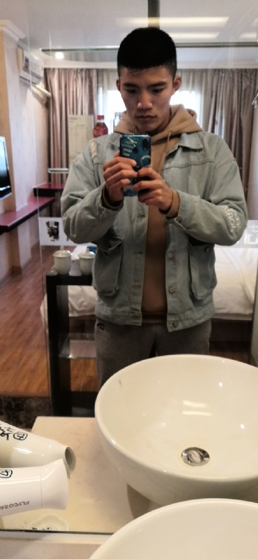 爱上一座陈的第一张照片--厦门相亲服务中心