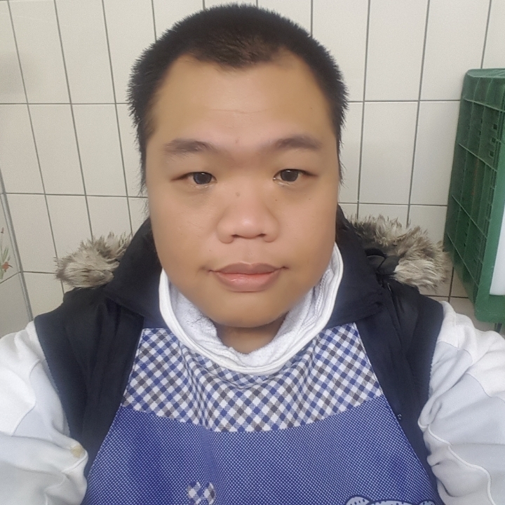 黑熊的第一张照片--厦门相亲服务中心