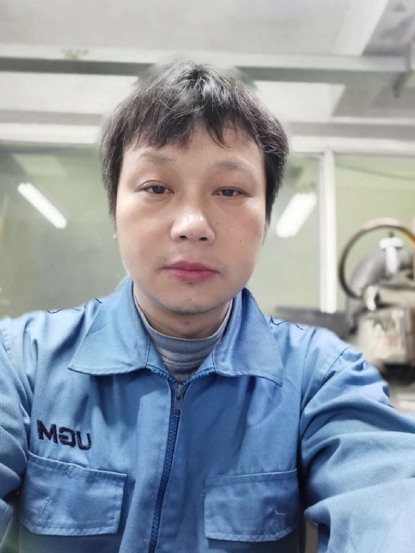伤心人的第一张照片--厦门相亲服务中心