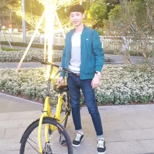 李伟的第一张照片--厦门相亲服务中心