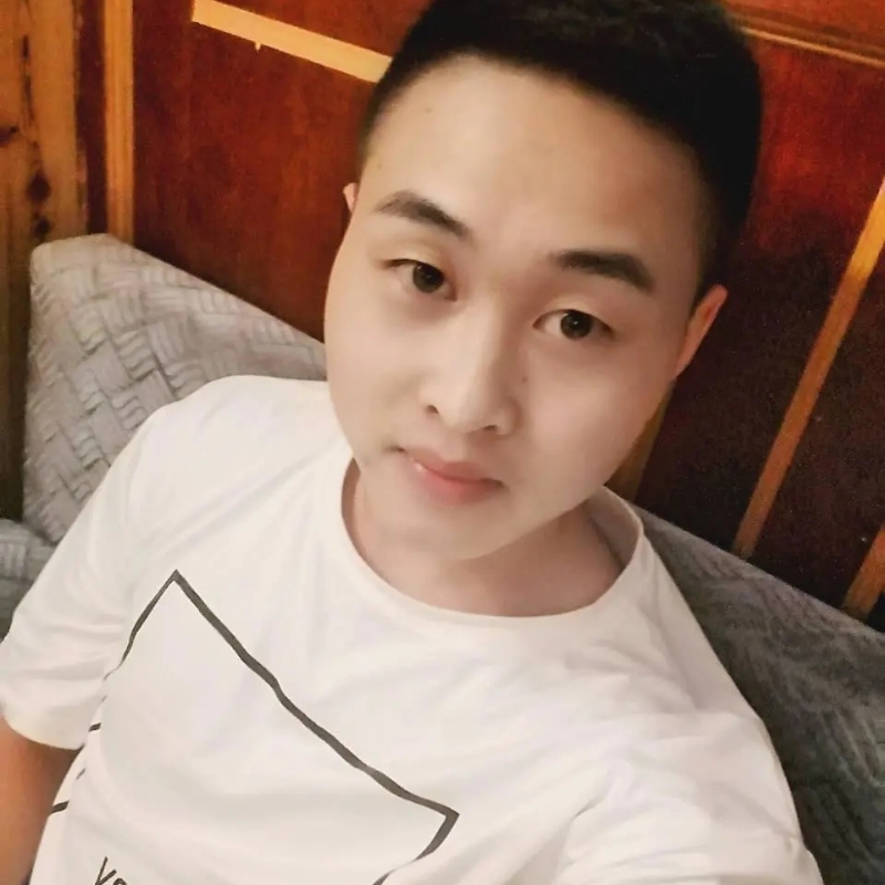 娃娃脸小爸爸的第一张照片--厦门相亲服务中心