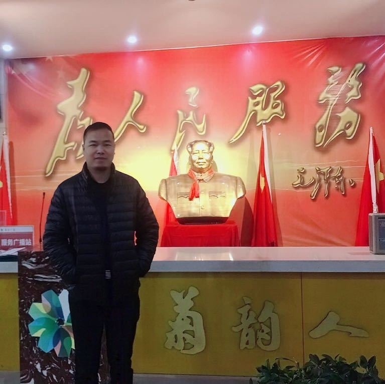 哥币老罗的第一张照片--厦门相亲服务中心
