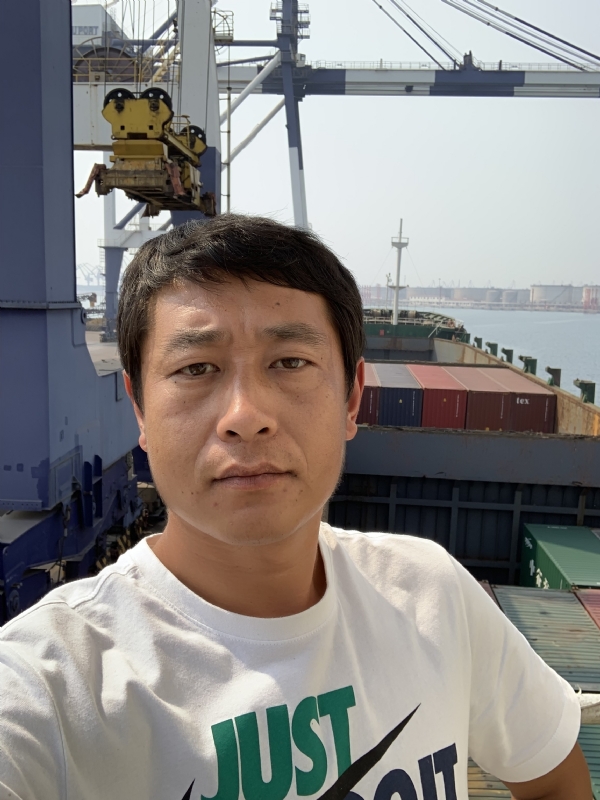 山野娴人的第一张照片--厦门相亲服务中心