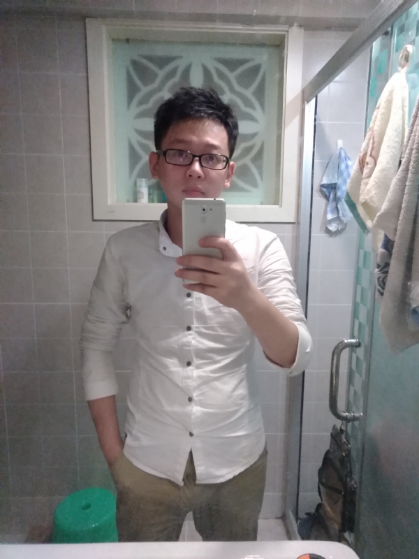 花谢魂伤的第一张照片--厦门相亲服务中心