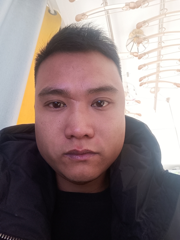 帅的每天被人砍的第一张照片--厦门相亲服务中心