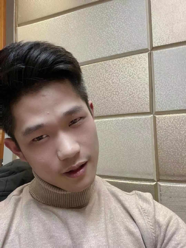 南墙的第一张照片--厦门相亲服务中心
