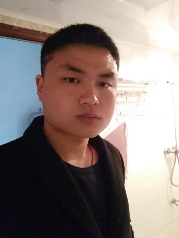 康康一下的第一张照片--厦门相亲服务中心