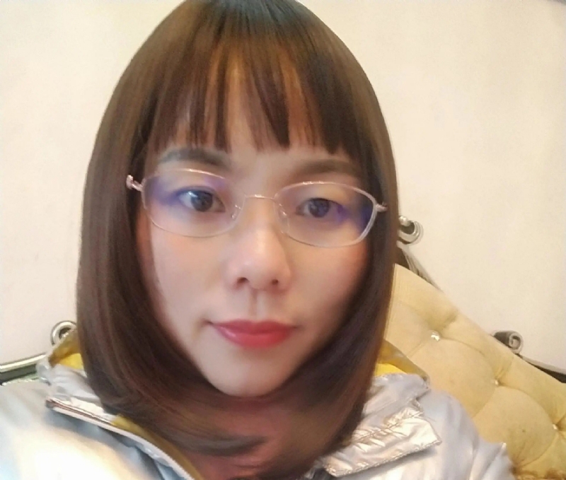 爱笑的彩虹的第一张照片--厦门相亲服务中心