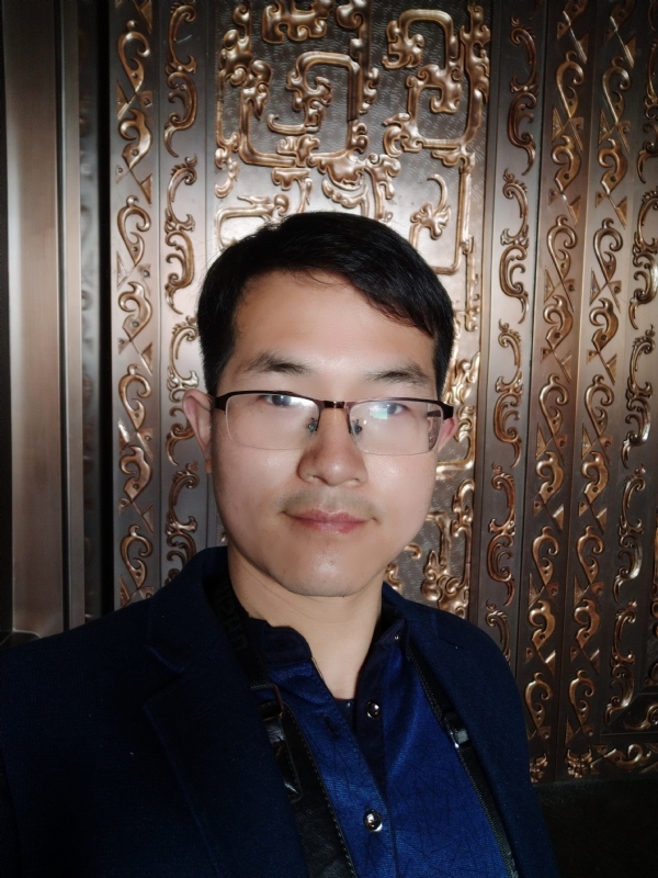 鹏鸟的第一张照片--厦门相亲服务中心
