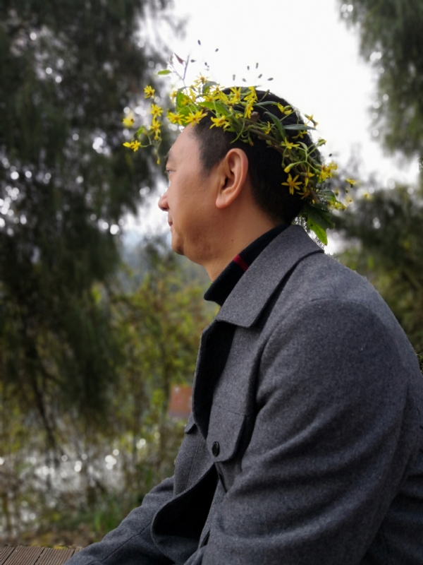 小白杨的第一张照片--厦门相亲服务中心