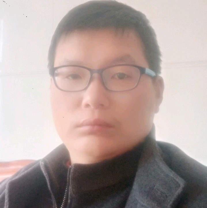 小男人的第一张照片--厦门相亲服务中心