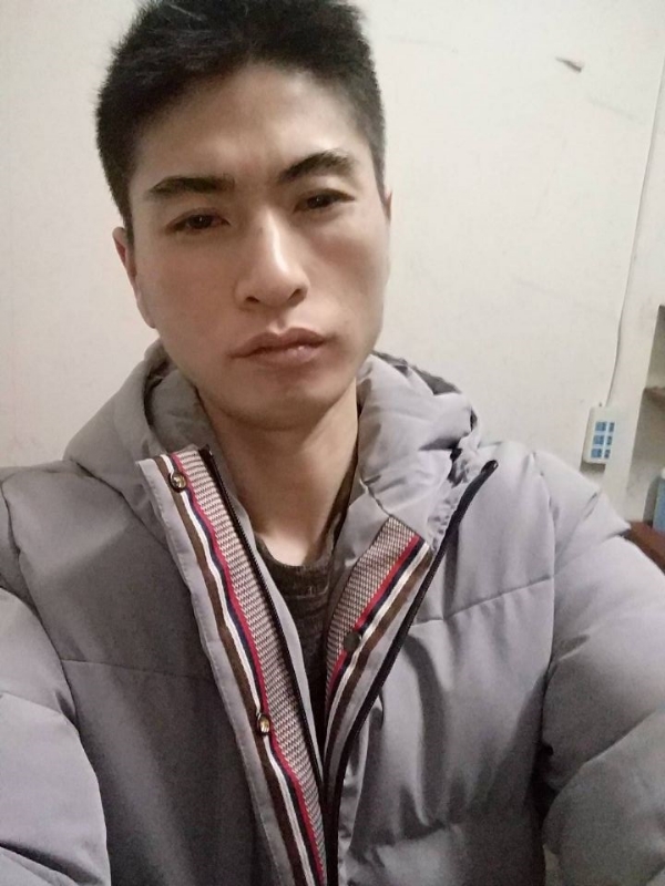花若离枝的第一张照片--厦门相亲服务中心