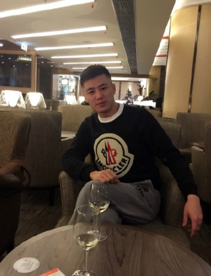 吴辉的第一张照片--厦门相亲服务中心
