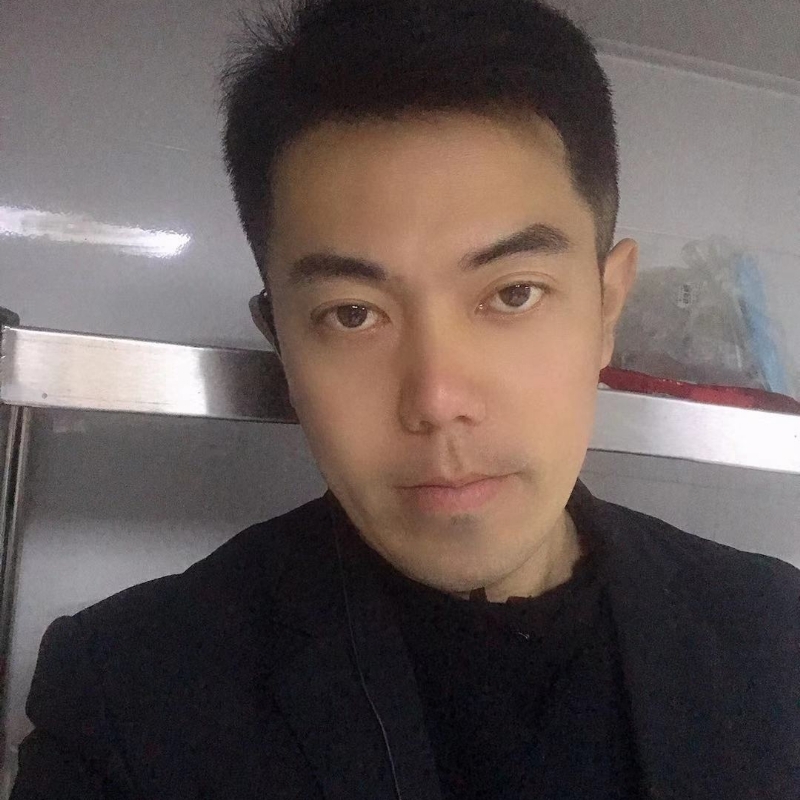 李龙的第二张照片--厦门相亲服务中心