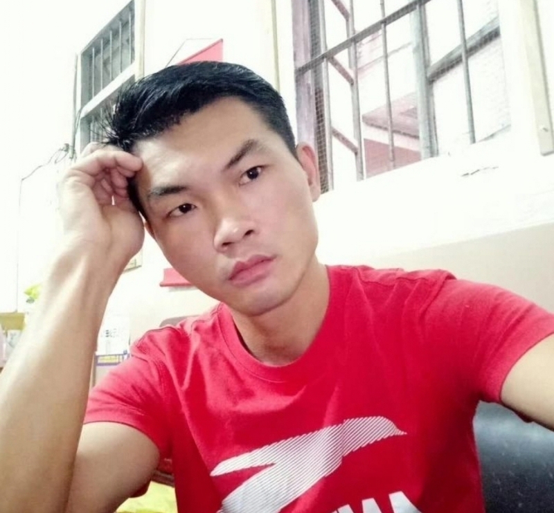 英俊的台灯的第一张照片--厦门相亲服务中心