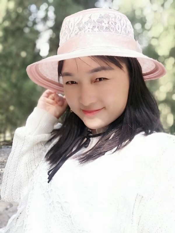 凤凰的第一张照片--厦门相亲服务中心