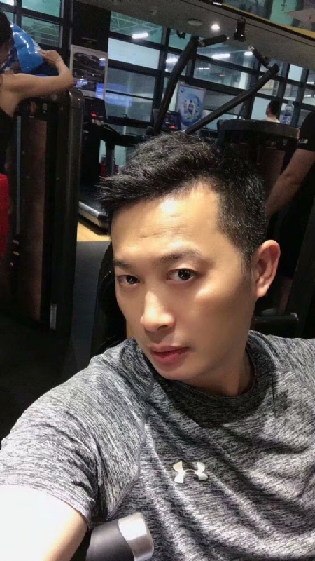 期待你的爱的第一张照片--厦门相亲服务中心