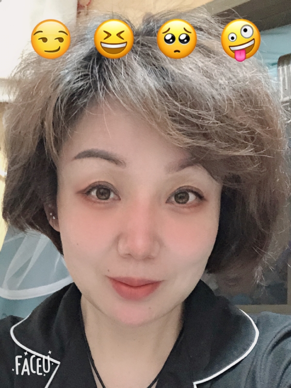 飘拂的第一张照片--厦门相亲服务中心