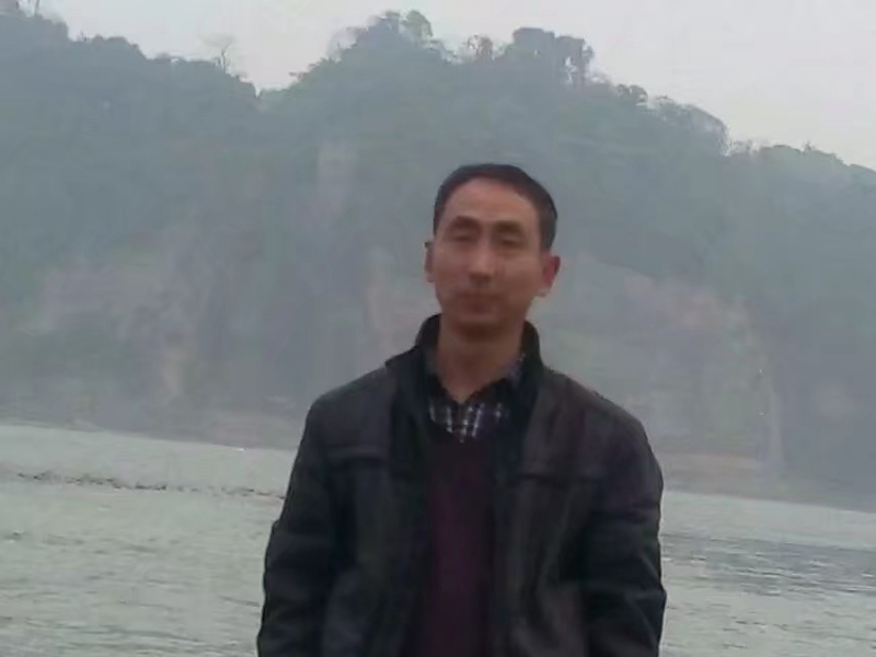 玉树临疯的第二张照片--厦门相亲服务中心