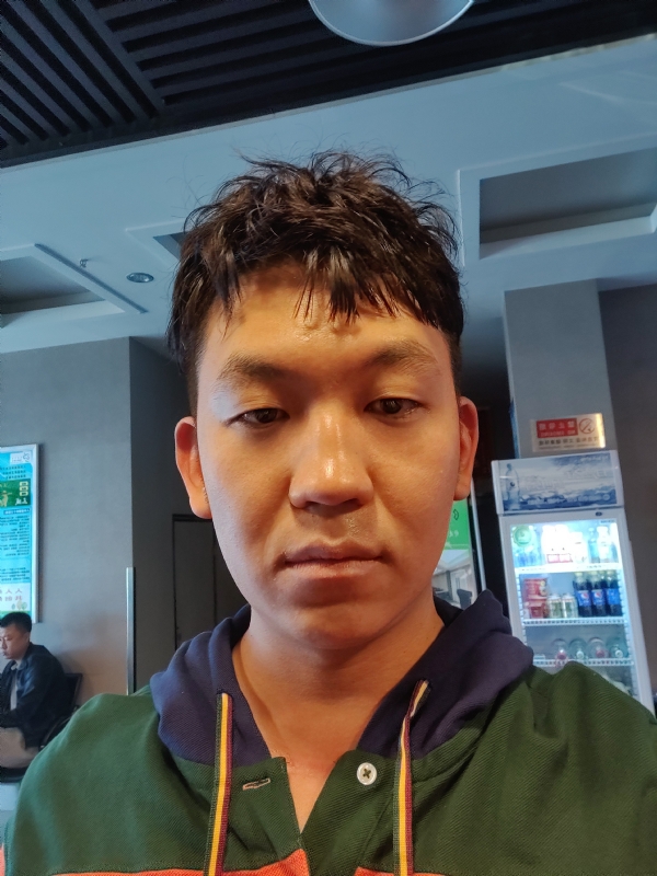 文哈哈的第一张照片--厦门相亲服务中心