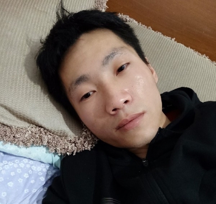 老鼠爱上猫的第一张照片--厦门相亲服务中心