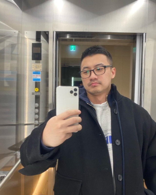 马甲线的第一张照片--厦门相亲服务中心