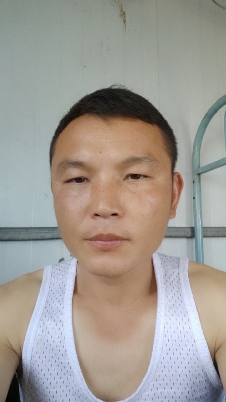 善良的人的第一张照片--厦门相亲服务中心