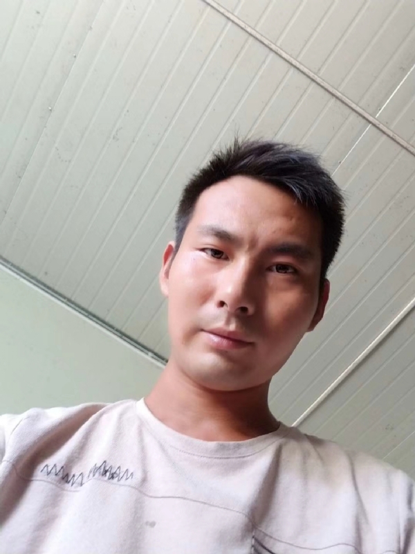 快乐肥宅水的第一张照片--厦门相亲服务中心