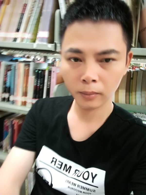 青青子衿的第一张照片--厦门相亲服务中心