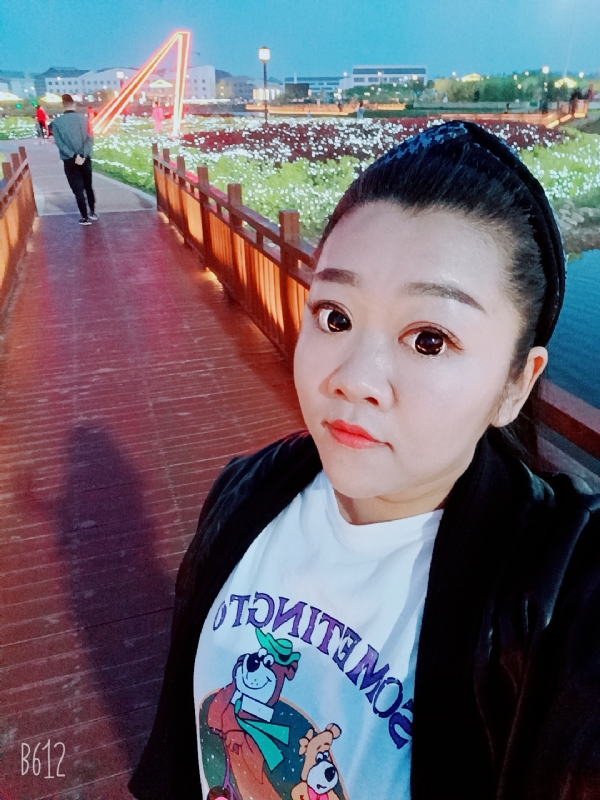 孙晓雪的第一张照片--厦门相亲服务中心