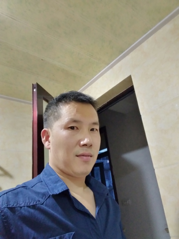 余生搀扶走的第一张照片--厦门相亲服务中心