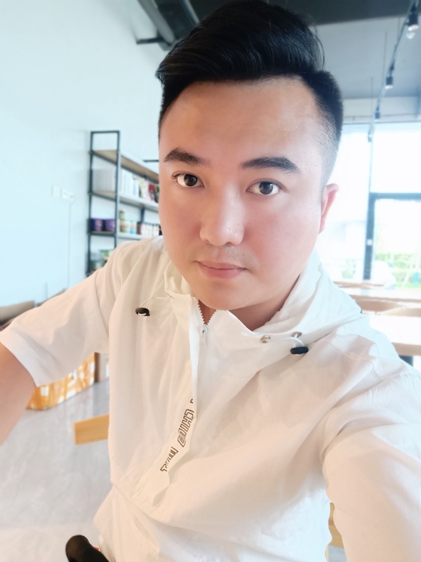 王先生的第一张照片--厦门相亲服务中心