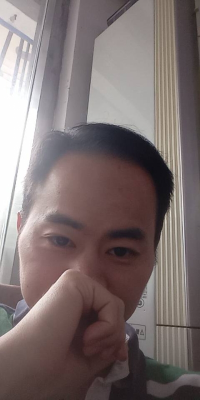 90年大叔的第一张照片--厦门相亲服务中心