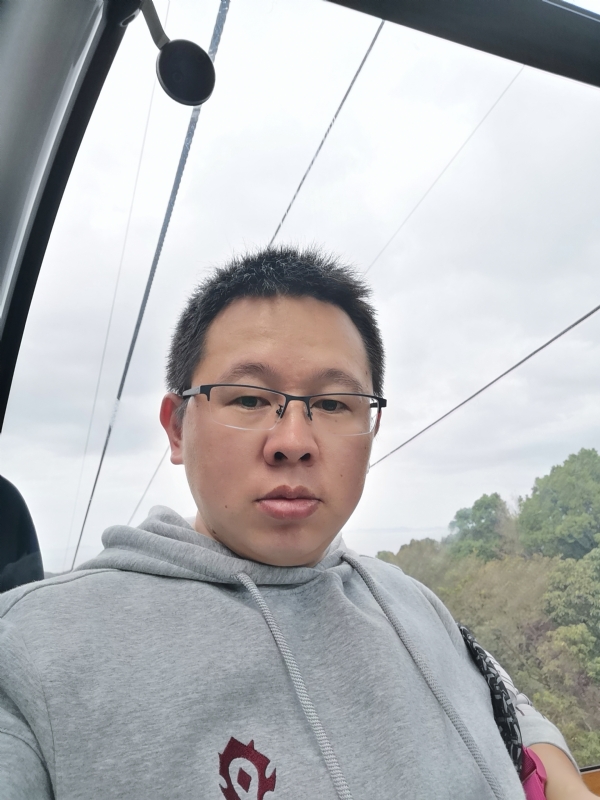 枫叶12的第一张照片--厦门相亲服务中心