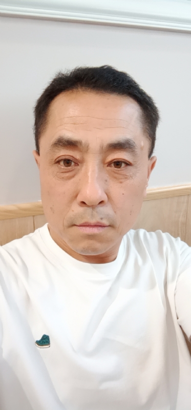 大漠孤烟的第一张照片--厦门相亲服务中心