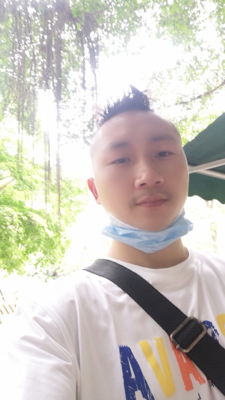 守望幸福的第一张照片--厦门相亲服务中心