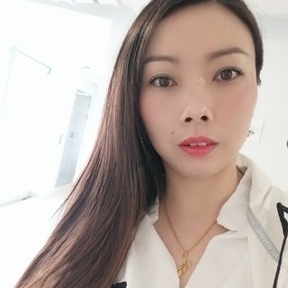 粉色蝴蝶結的第一张照片--厦门相亲服务中心