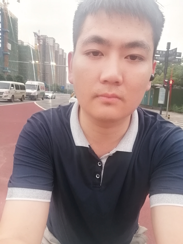 露露的第一张照片--厦门相亲服务中心