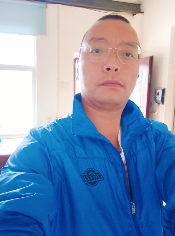 通海混混的第一张照片--厦门相亲服务中心