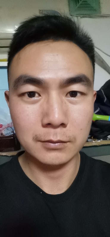 朴实无华的第一张照片--厦门相亲服务中心