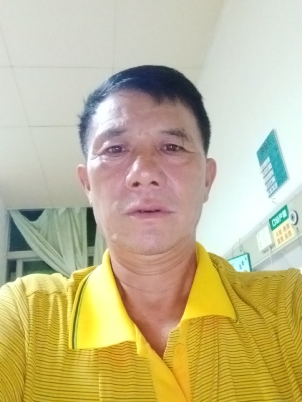打工人的第一张照片--厦门相亲服务中心