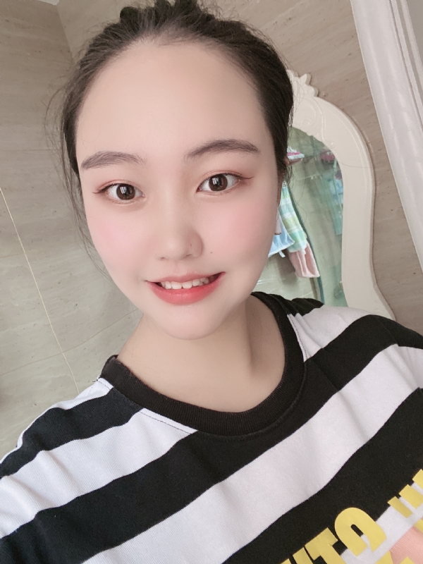 灵儿的第二张照片--厦门相亲服务中心