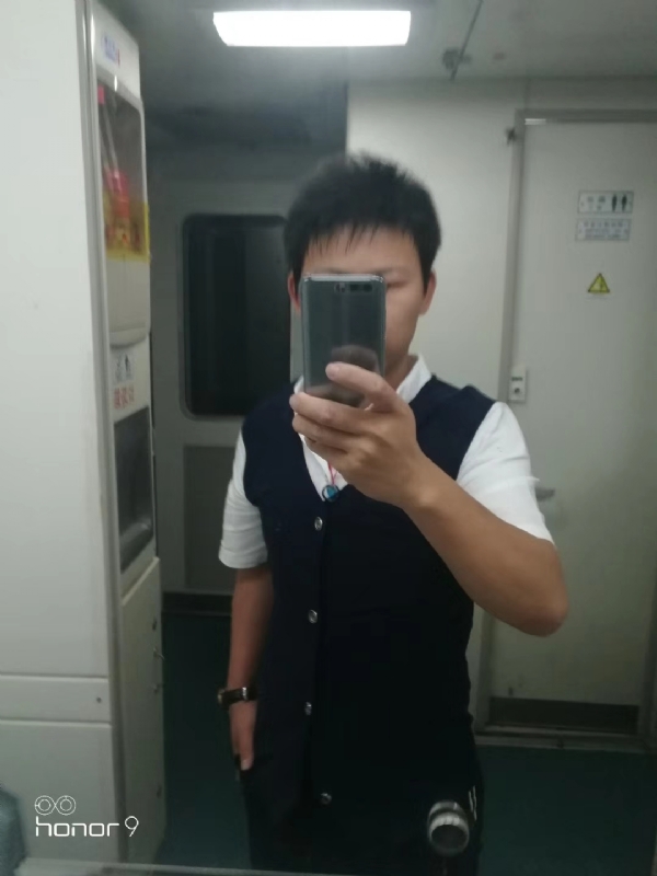 阳光下de幸福的第一张照片--厦门相亲服务中心