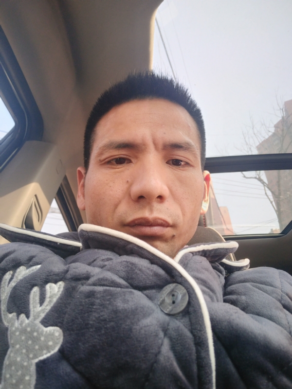 青春不长在的第一张照片--厦门相亲服务中心