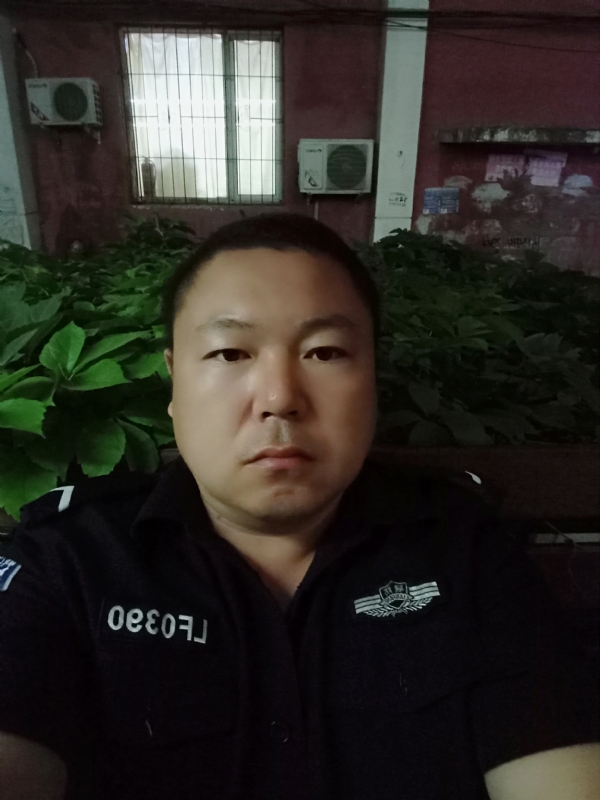 冯宇的第一张照片--厦门相亲服务中心