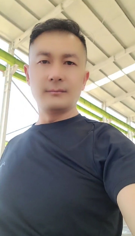 ZHANGHAO的第一张照片--厦门相亲服务中心