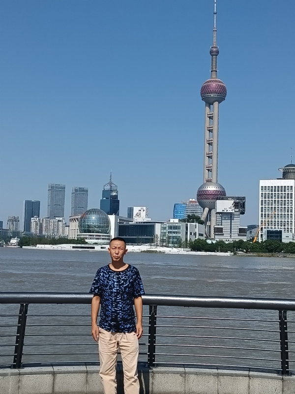 伪装浪漫的第一张照片--厦门相亲服务中心